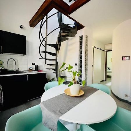 Casa Vacanza A 100 Metri Dal Mare Imperia Exterior foto