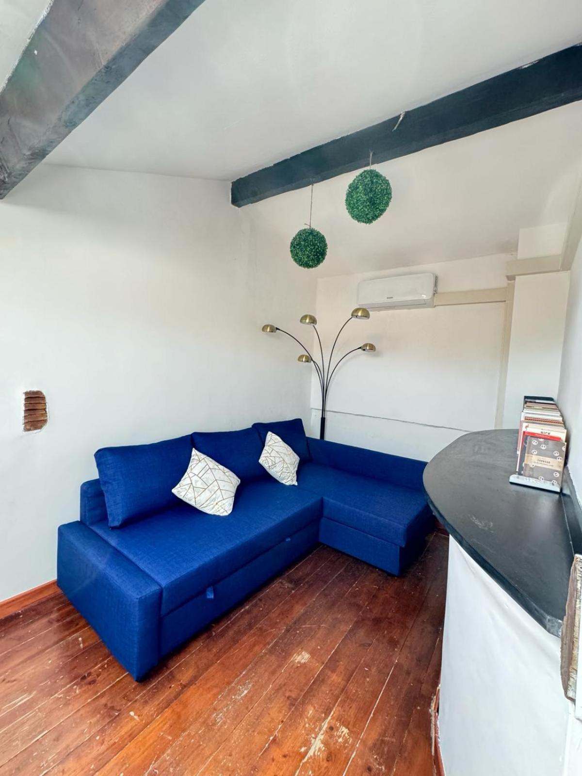 Casa Vacanza A 100 Metri Dal Mare Imperia Exterior foto